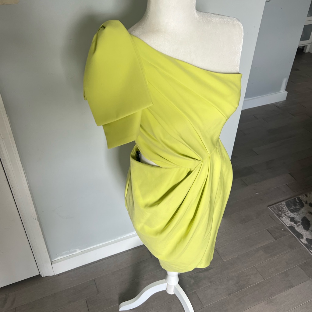 Lavish Alice One Shoulder Cut Out Wrap Midi Dress, New With Tags.